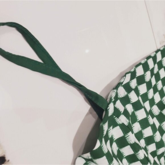 Green/White Checkmate Checkered Maxi Pleated Dress - Picture 12 of 16